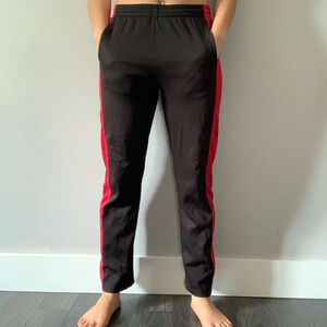 🌟HOST  PICK🌟Nike track pants size red and black youths size XL
